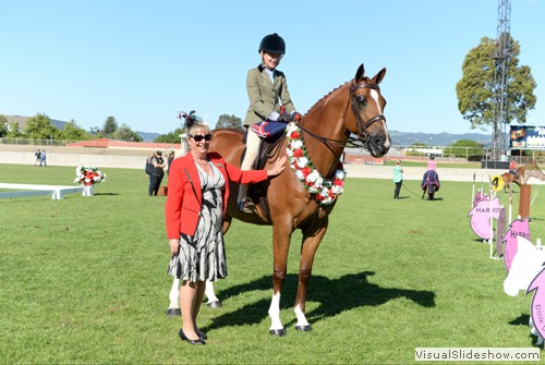 Elle Griffiths on Childs Large Show Hunter Hack of the Year Ballantyne Godsend 